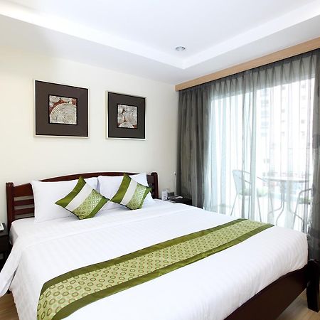 Icheck Inn Sukhumvit 22 Bangkok Exteriör bild