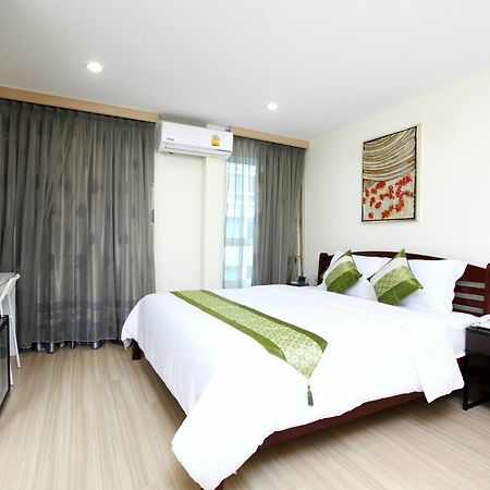 Icheck Inn Sukhumvit 22 Bangkok Exteriör bild