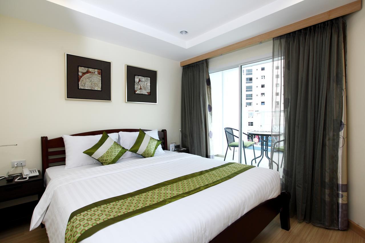 Icheck Inn Sukhumvit 22 Bangkok Exteriör bild
