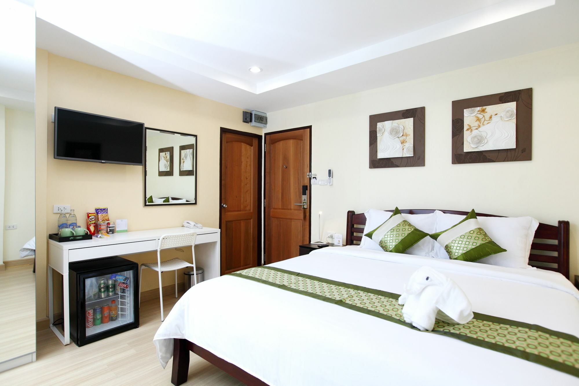 Icheck Inn Sukhumvit 22 Bangkok Exteriör bild
