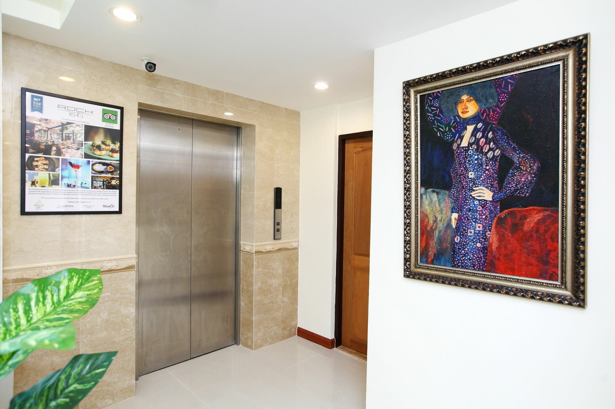 Icheck Inn Sukhumvit 22 Bangkok Exteriör bild